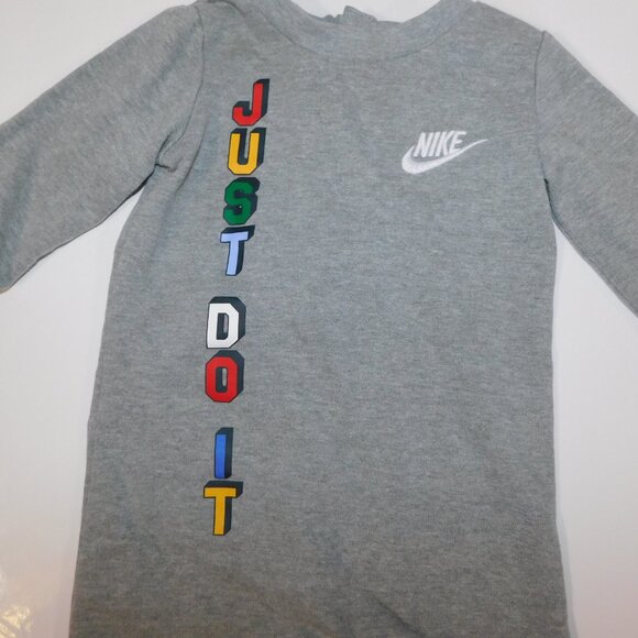 NIKE JUST DO IT Baby 12M Gray Multicolor One Piece Coverall outfit - Picture 2 of 11